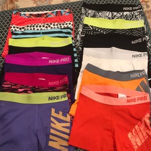 Nike Pro